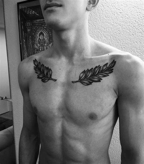 tatuajes para la clavcula hombre|15 tatuajes de clavículas masivas para hombres y su significado